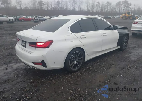 2021 BMW 330I z USA, uszkodzony, nr VIN 3MW5R1J0XM8C05723
